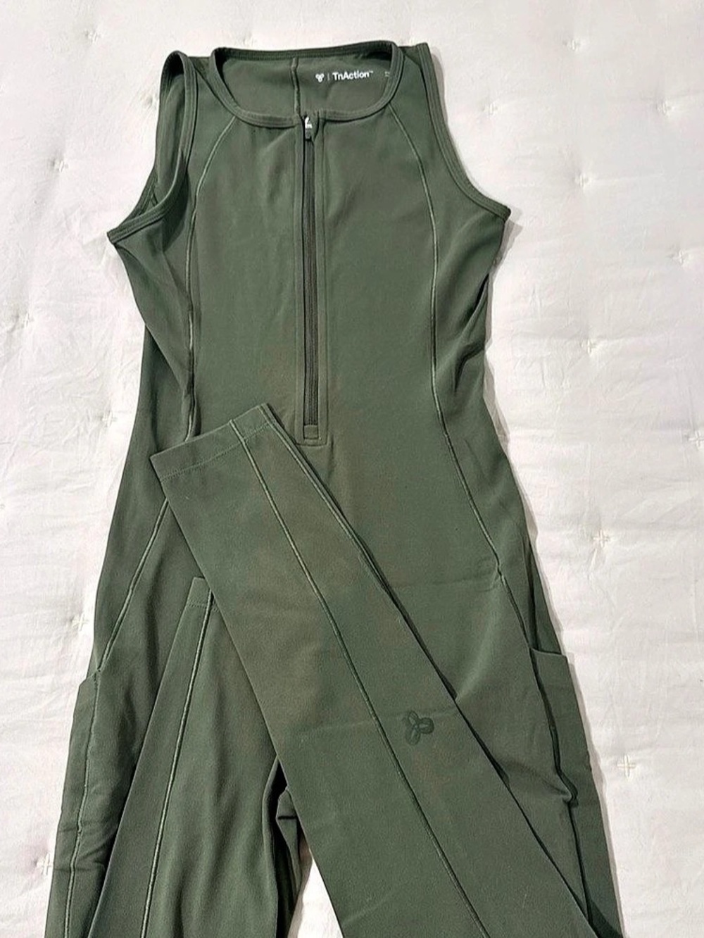 Aritzia TNA Green Sleeveless Zip Jumpsuit